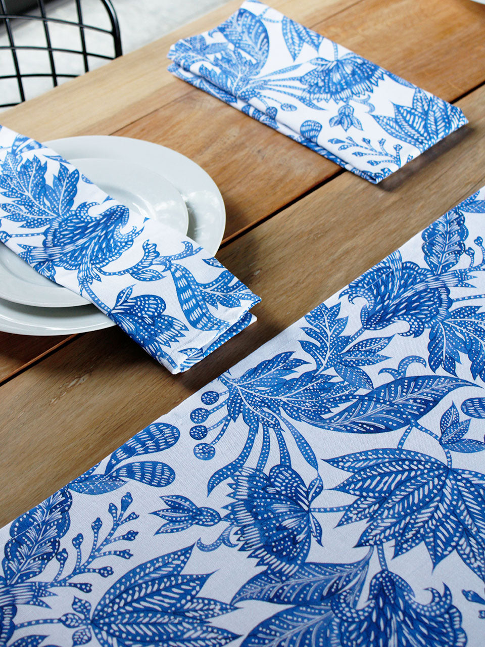 Batik Blue 8-10 Seater Runner