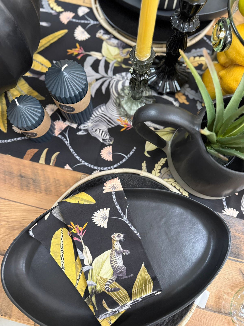 Mziki Mischief Black Napkin Set of 2