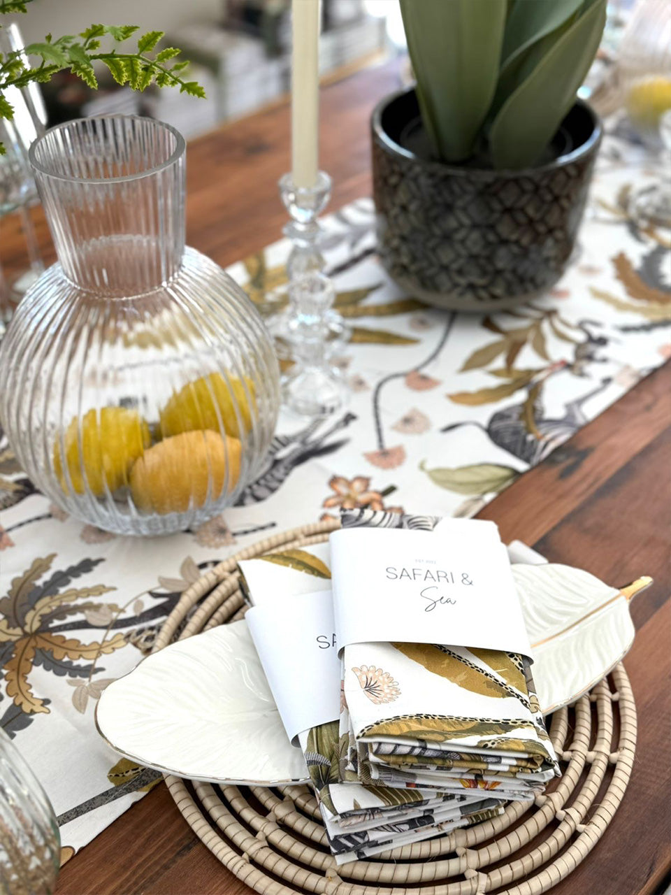 Mziki Mischief White Napkins Set of 2